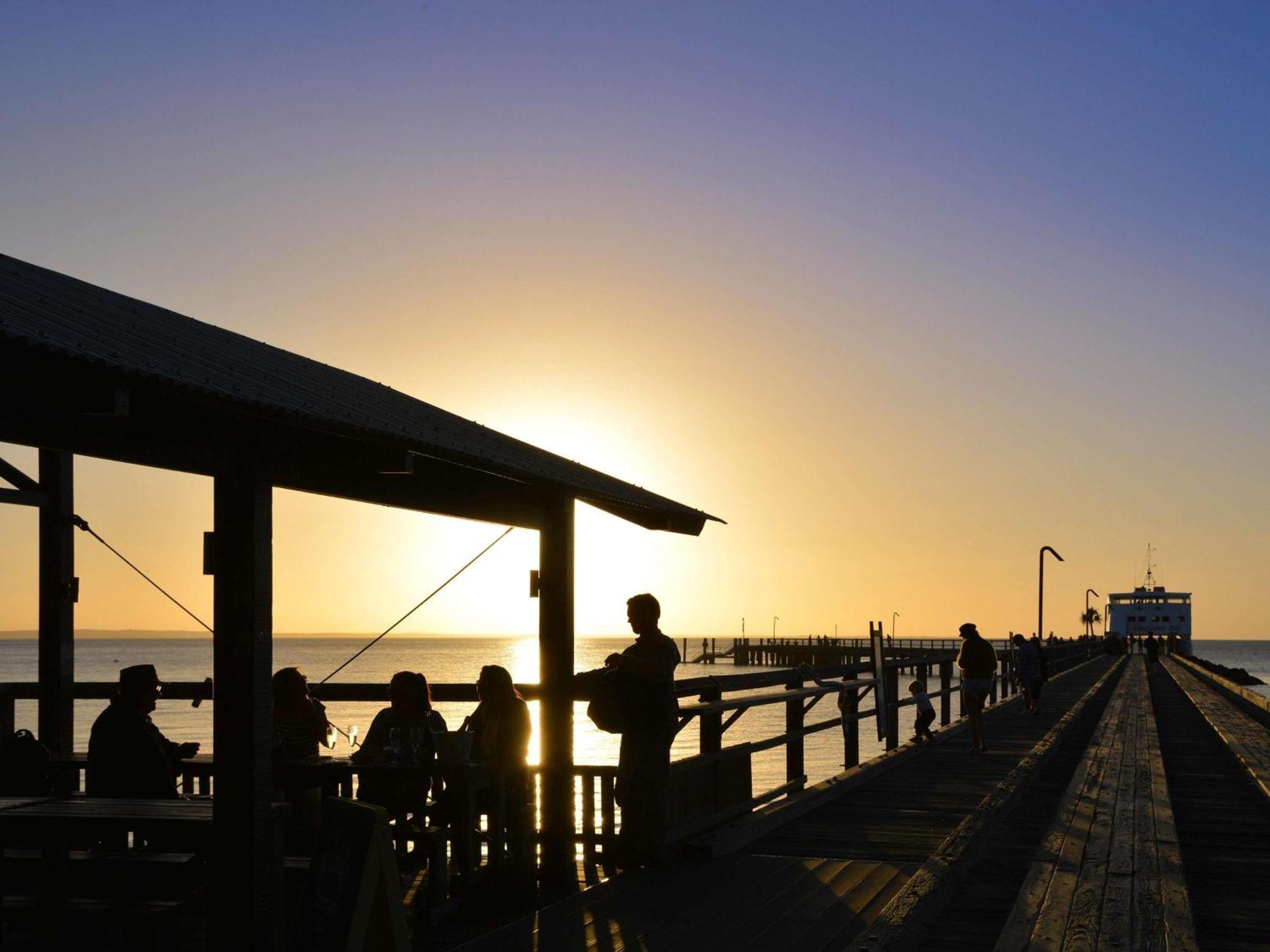 Kingfisher Bay Resort